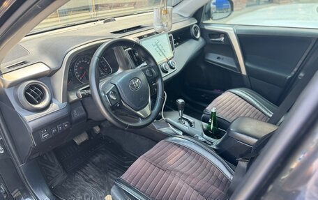 Toyota RAV4, 2014 год, 1 650 000 рублей, 7 фотография