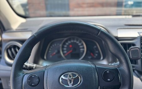 Toyota RAV4, 2014 год, 1 650 000 рублей, 8 фотография