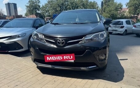 Toyota RAV4, 2014 год, 1 650 000 рублей, 3 фотография