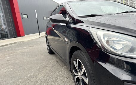 Hyundai Solaris II рестайлинг, 2013 год, 915 000 рублей, 2 фотография