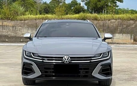 Volkswagen Passat CC, 2022 год, 2 600 000 рублей, 2 фотография