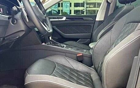 Volkswagen Passat CC, 2022 год, 2 600 000 рублей, 7 фотография