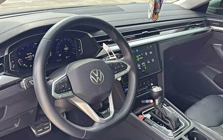 Volkswagen Passat CC, 2022 год, 2 600 000 рублей, 6 фотография