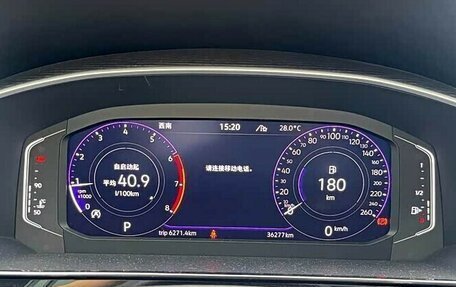 Volkswagen Passat CC, 2022 год, 2 600 000 рублей, 11 фотография