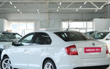 Skoda Rapid I, 2016 год, 829 000 рублей, 5 фотография