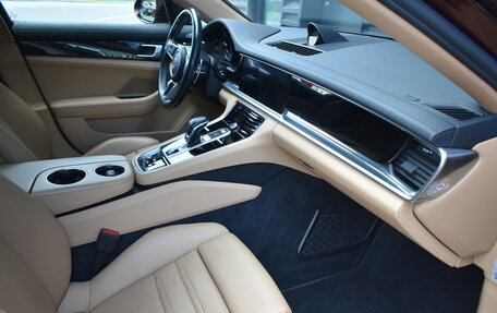 Porsche Panamera II рестайлинг, 2018 год, 9 350 000 рублей, 17 фотография