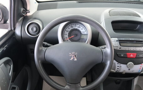 Peugeot 107 I рестайлинг, 2011 год, 619 000 рублей, 11 фотография