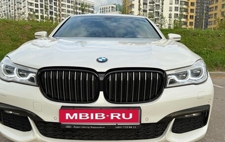 BMW 7 серия, 2018 год, 3 600 000 рублей, 1 фотография