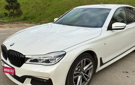 BMW 7 серия, 2018 год, 3 600 000 рублей, 3 фотография