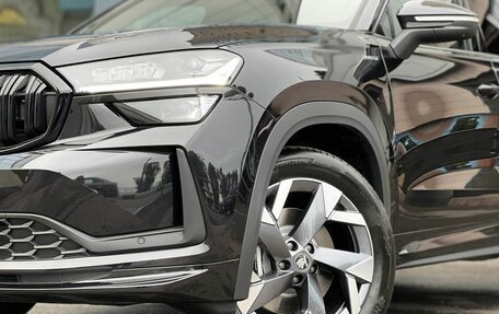 Skoda Kodiaq, 2025 год, 5 090 000 рублей, 5 фотография