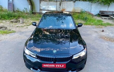 BMW 3 серия, 2020 год, 2 550 000 рублей, 23 фотография