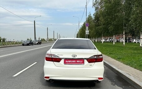 Toyota Camry, 2017 год, 2 550 000 рублей, 6 фотография