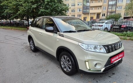 Suzuki Vitara II рестайлинг, 2020 год, 2 600 000 рублей, 2 фотография
