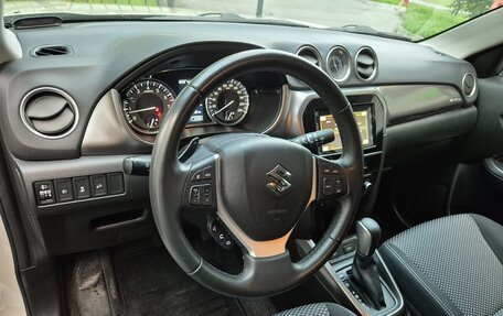 Suzuki Vitara II рестайлинг, 2020 год, 2 600 000 рублей, 10 фотография