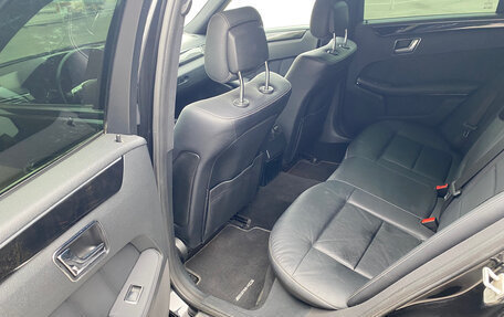 Mercedes-Benz E-Класс, 2010 год, 1 600 000 рублей, 13 фотография