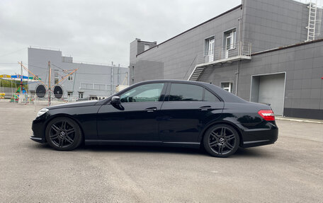 Mercedes-Benz E-Класс, 2010 год, 1 600 000 рублей, 2 фотография