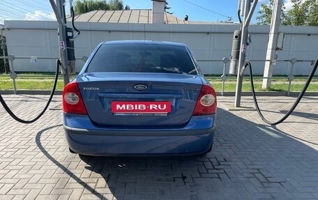 Ford Focus II рестайлинг, 2006 год, 400 000 рублей, 2 фотография