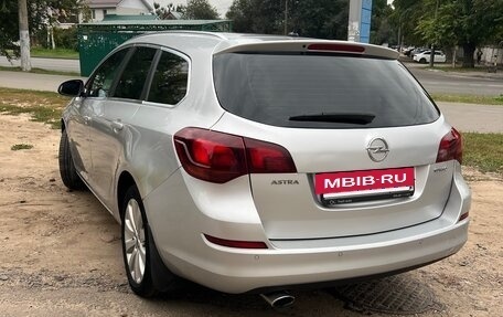 Opel Astra J, 2012 год, 705 000 рублей, 4 фотография