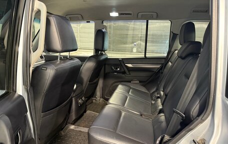 Mitsubishi Pajero IV, 2010 год, 1 979 800 рублей, 6 фотография