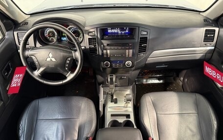 Mitsubishi Pajero IV, 2010 год, 1 979 800 рублей, 9 фотография