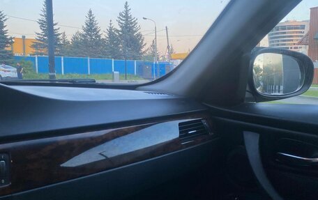 BMW 3 серия, 2011 год, 1 530 000 рублей, 14 фотография