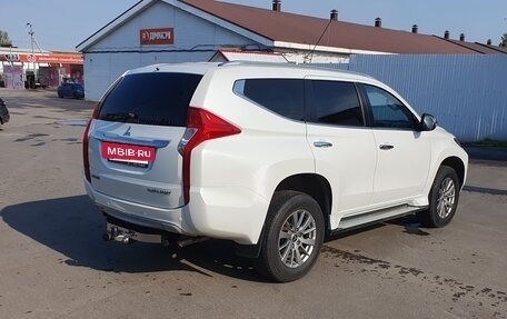 Mitsubishi Pajero Sport III рестайлинг, 2018 год, 3 100 000 рублей, 9 фотография