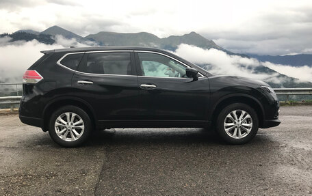 Nissan X-Trail, 2018 год, 2 000 000 рублей, 4 фотография