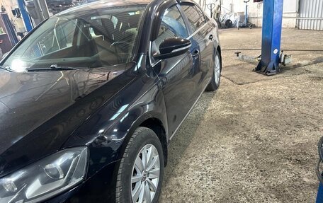 Volkswagen Passat B7, 2011 год, 1 300 000 рублей, 4 фотография
