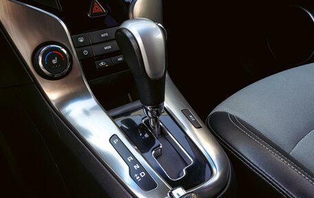 Chevrolet Cruze II, 2013 год, 930 000 рублей, 12 фотография