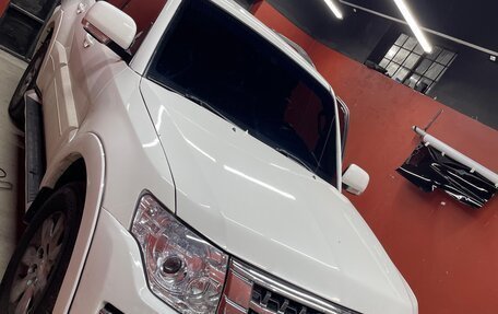 Mitsubishi Pajero IV, 2015 год, 2 280 000 рублей, 6 фотография