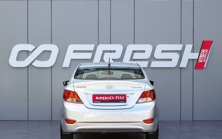 Hyundai Solaris II рестайлинг, 2013 год, 885 000 рублей, 4 фотография