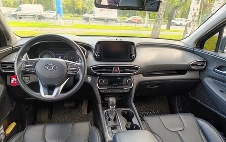 Hyundai Santa Fe III рестайлинг, 2018 год, 2 450 000 рублей, 1 фотография