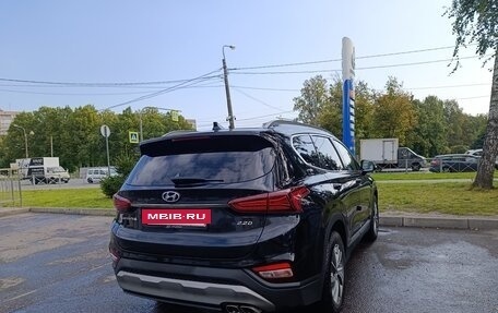 Hyundai Santa Fe III рестайлинг, 2018 год, 2 450 000 рублей, 4 фотография