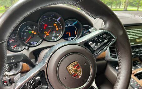 Porsche Cayenne III, 2015 год, 16 фотография