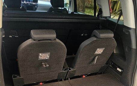 Citroen C4 Picasso II рестайлинг, 2017 год, 1 400 000 рублей, 5 фотография