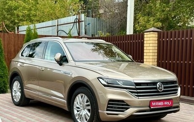 Volkswagen Touareg III, 2019 год, 4 700 000 рублей, 1 фотография