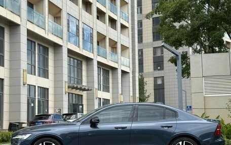 Volvo S60 III, 2020 год, 2 900 020 рублей, 4 фотография