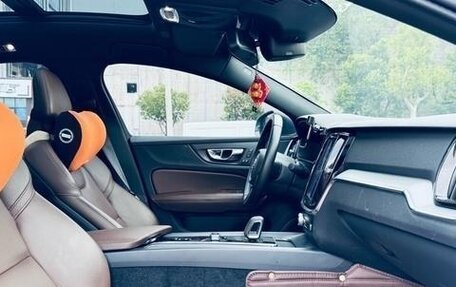 Volvo S60 III, 2022 год, 3 200 030 рублей, 12 фотография