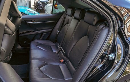 Toyota Camry, 2018 год, 2 760 000 рублей, 9 фотография