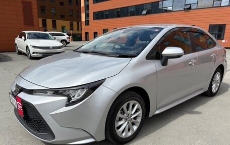Toyota Corolla, 2021 год, 2 040 000 рублей, 2 фотография
