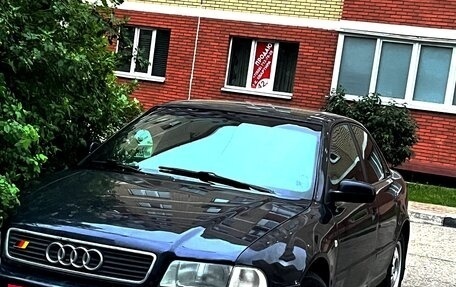 Audi A4, 1998 год, 145 000 рублей, 1 фотография