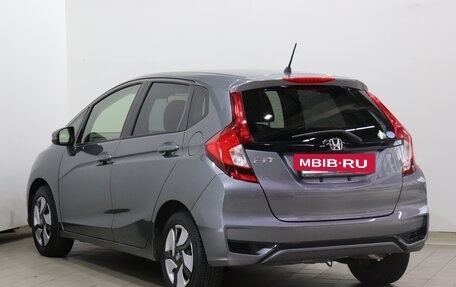 Honda Fit III, 2019 год, 1 050 000 рублей, 7 фотография