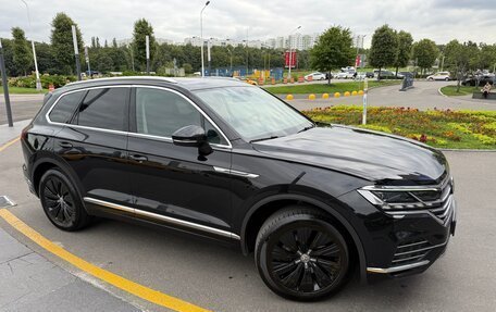 Volkswagen Touareg III, 2019 год, 6 200 000 рублей, 9 фотография