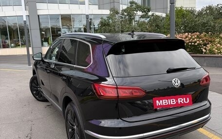 Volkswagen Touareg III, 2019 год, 6 200 000 рублей, 3 фотография