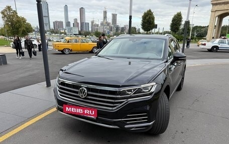 Volkswagen Touareg III, 2019 год, 6 200 000 рублей, 8 фотография
