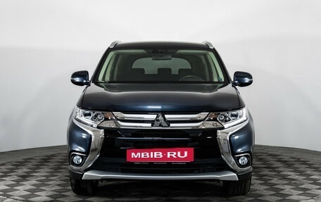 Mitsubishi Outlander III рестайлинг 3, 2018 год, 2 249 000 рублей, 2 фотография