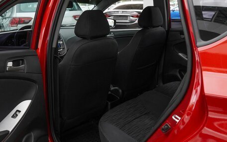 Hyundai Solaris II рестайлинг, 2015 год, 1 200 000 рублей, 15 фотография
