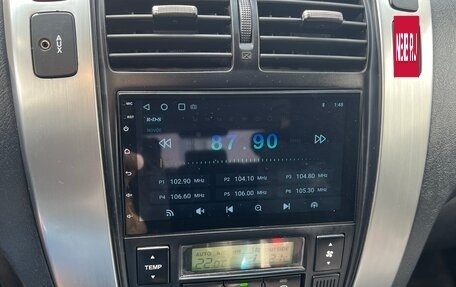 Hyundai Tucson III, 2008 год, 800 000 рублей, 31 фотография