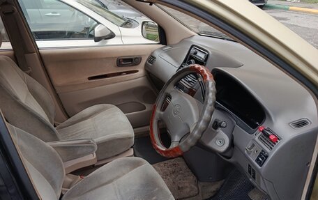 Toyota Gaia, 2000 год, 560 000 рублей, 6 фотография