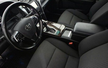 Toyota Camry, 2018 год, 2 099 000 рублей, 9 фотография